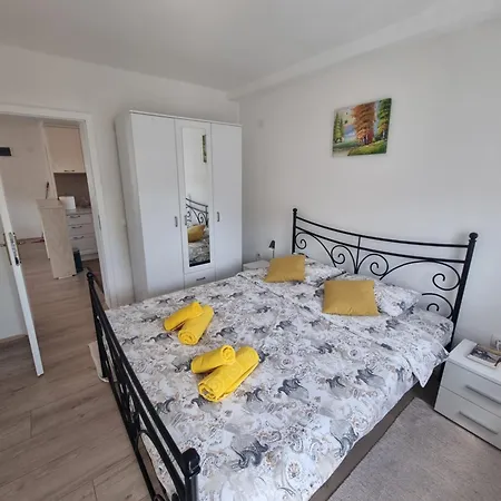 Apartment Nada-s