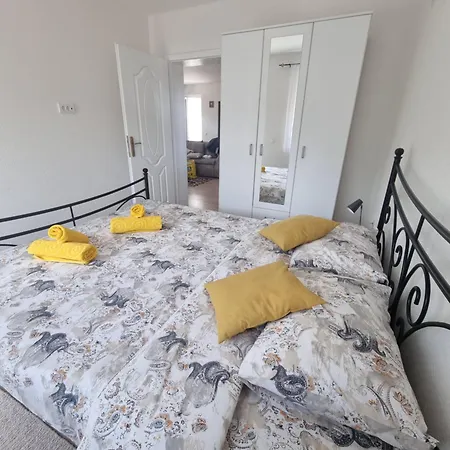 Nada-s Apartment *